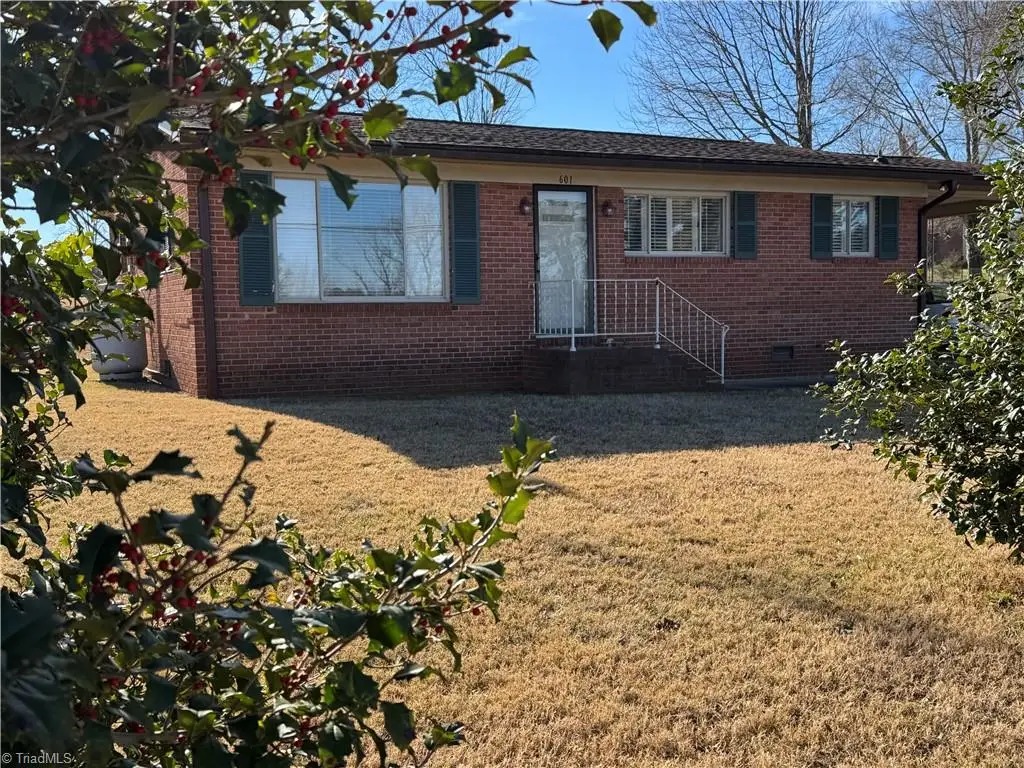 601 Meadowbrook Drive, King, NC 27021 - #1