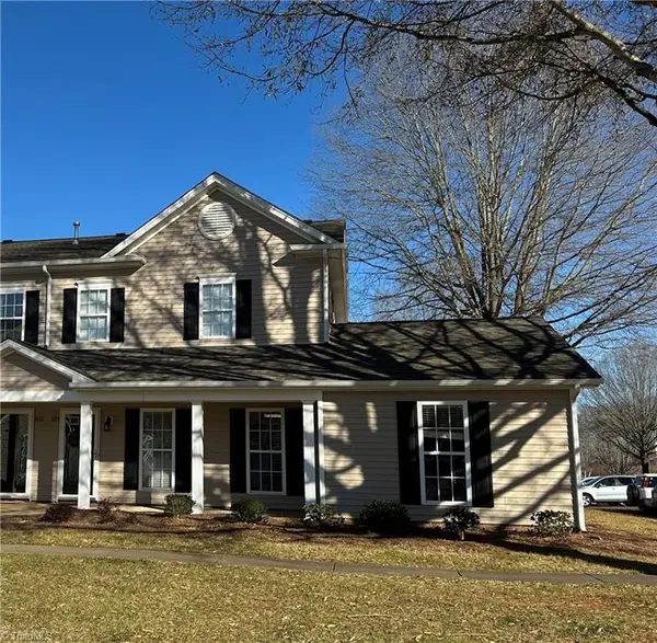 156 Pinewood Lane #101, Advance, NC 27006