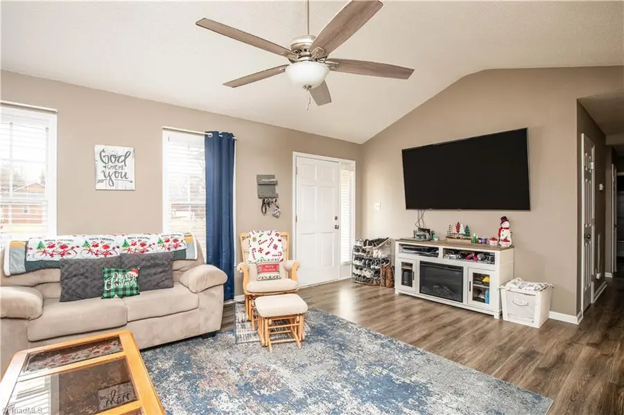 908 Bunting Road, Asheboro, NC 27205 - Image #3