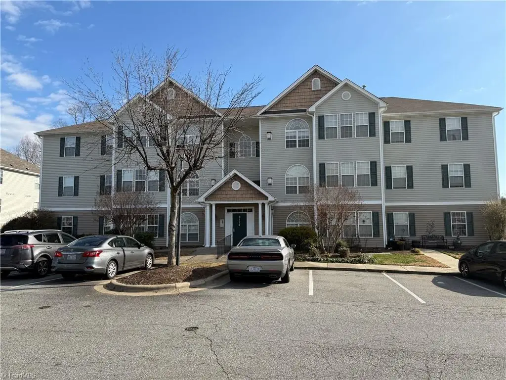 6112 Hedgecock Circle, High Point, NC 27265 - Image #1