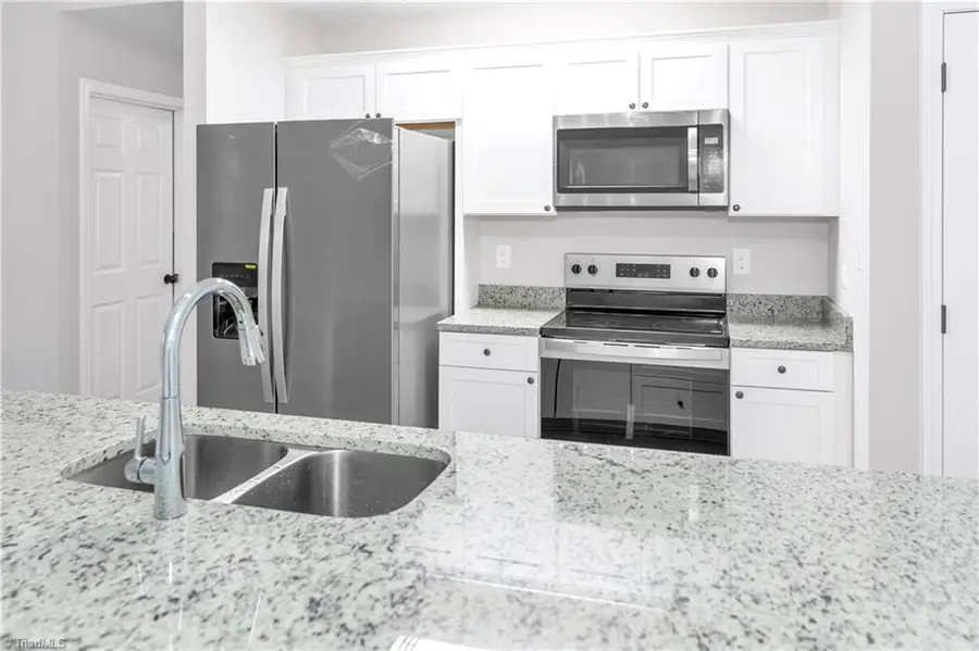 4 Hames Street, Lexington, NC 27295 - #3