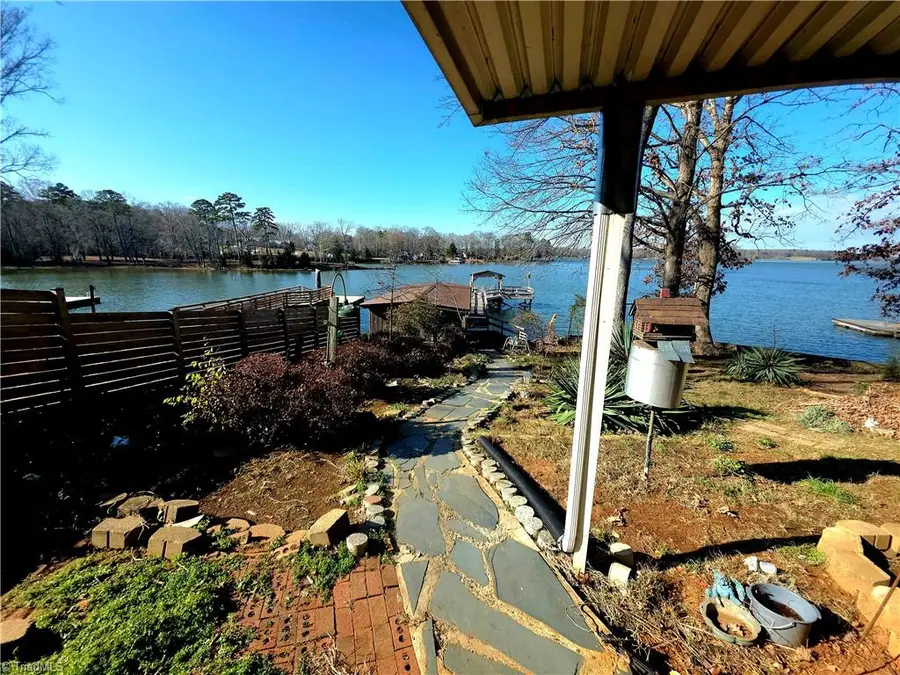 220 Yachtsman Drive, Salisbury, NC 28146 - Image #3