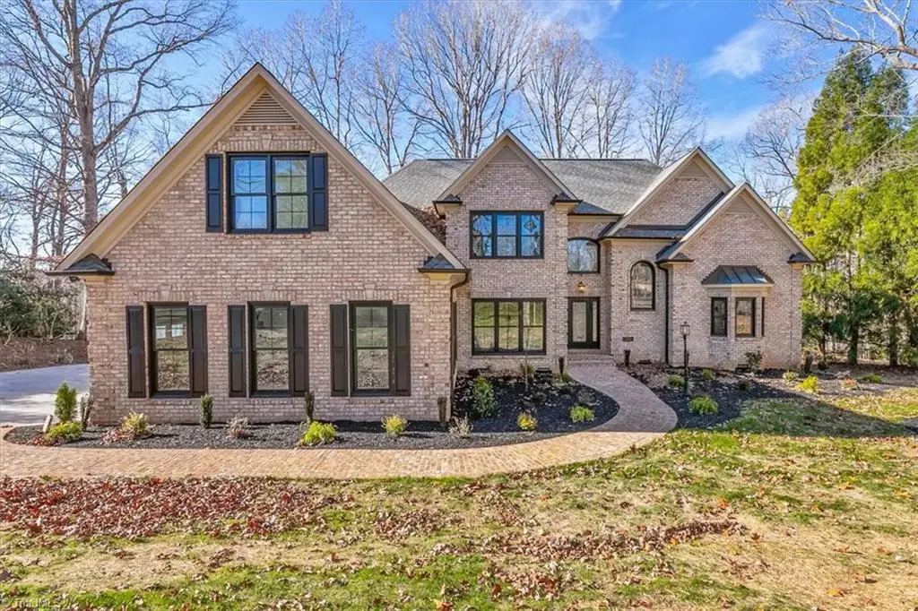 320 Lake Point Lane, Belews Creek, NC 27009 - Image #1