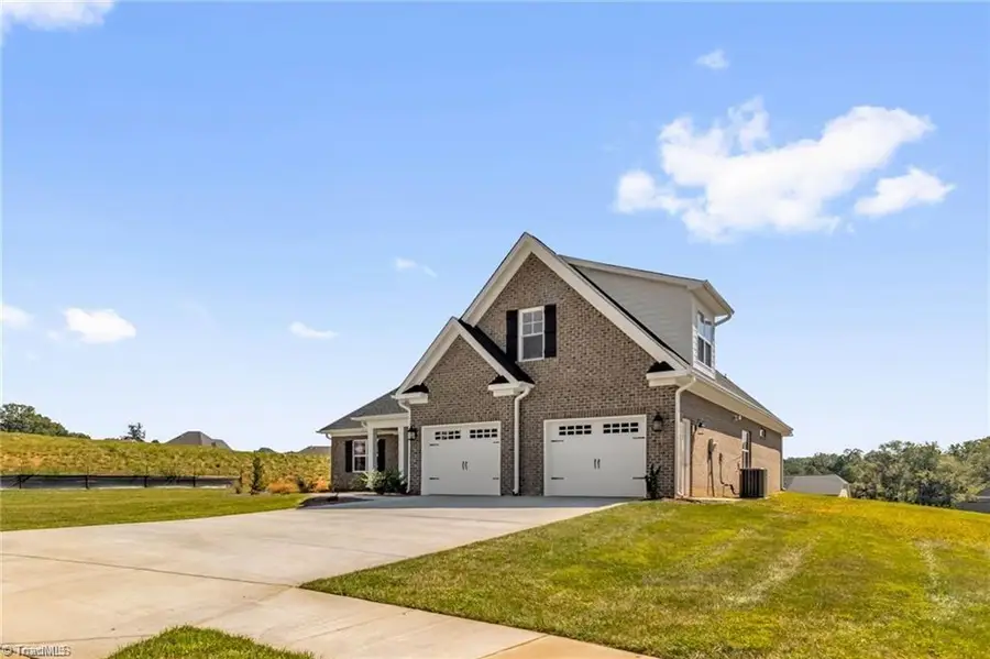 205 Grandworth Way, King, NC 27021 - #3