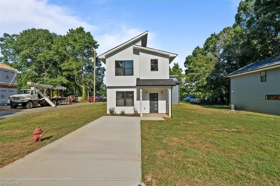 212 S Carter Street, Liberty, NC 27298 - Image #2