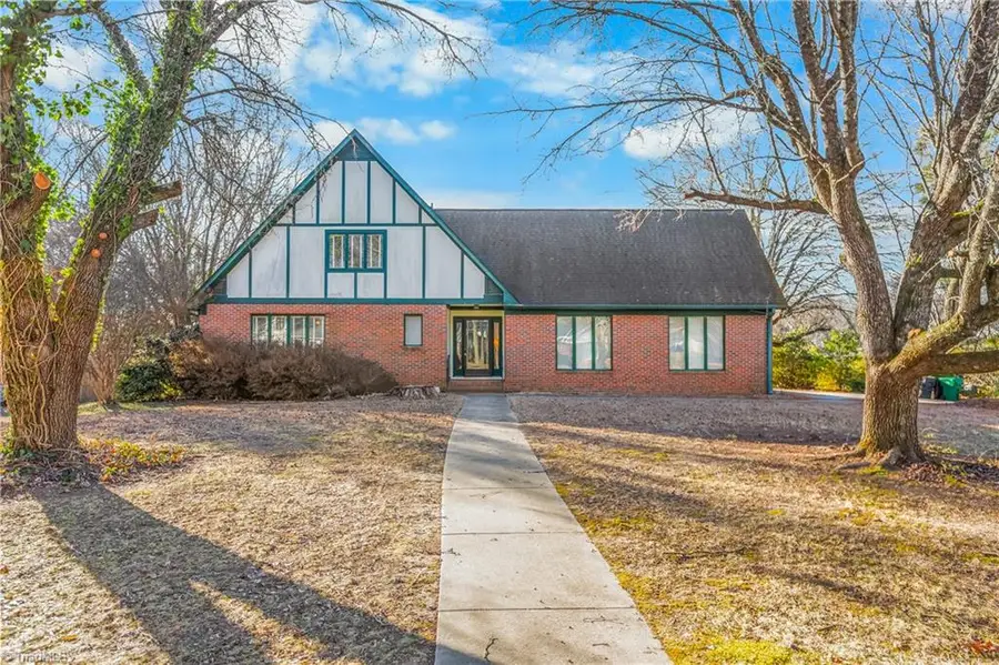 2016 Candelar Drive, High Point, NC 27265 - #2