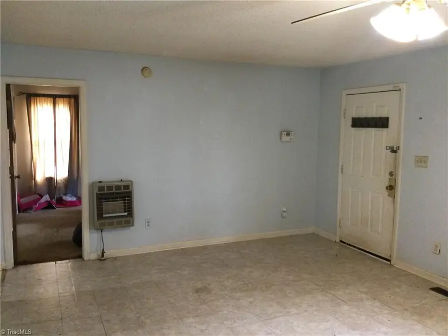 104 W Brown Street, Mebane, NC 27302 - Image #3