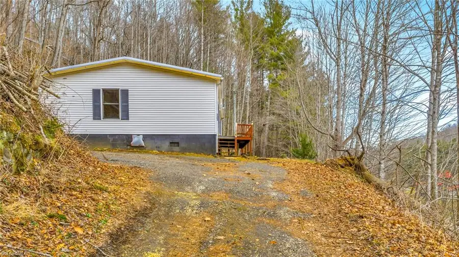 3303 Old Highway 16, Jefferson, NC 28640 - #2