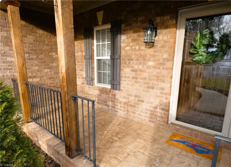 270 Plumstead Lane, Clemmons, NC 27012 - Image #2