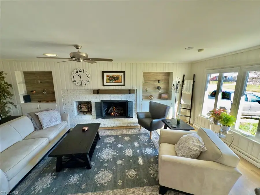 529 Idlewild Avenue, Greensboro, NC 27410 - Image #3