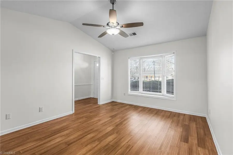 4201 Edith Lane #101, Greensboro, NC 27409 - Image #3