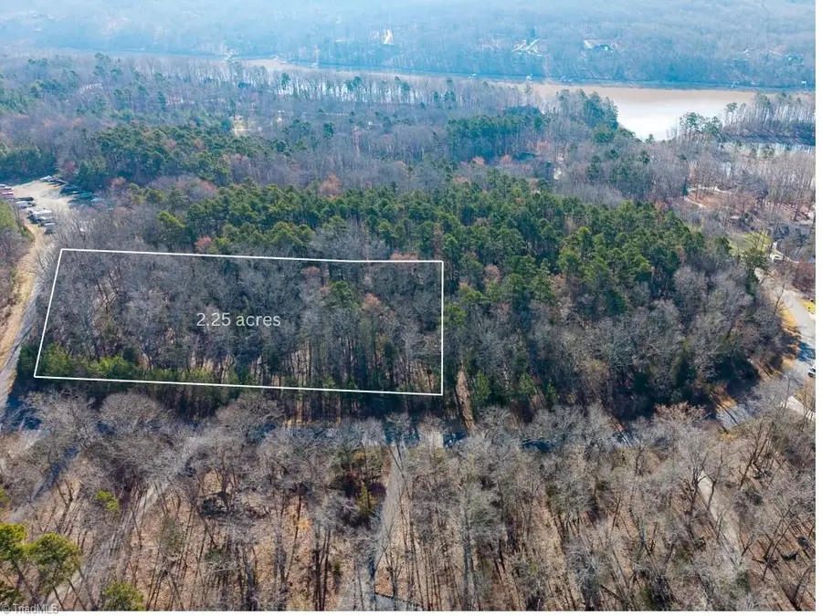 566 Emerald Isle Court, Lexington, NC 27292 - Image #2