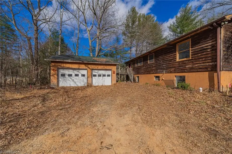 3089 Pipers Gap Road, Mount Airy, NC 27030 - Image #3