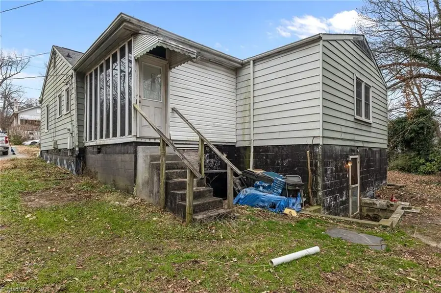 910 Omaha Street, Greensboro, NC 27406 - Image #2