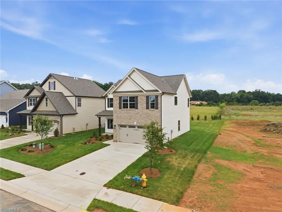 5364 Belmont Garden Drive, Walkertown, NC 27051 - #3