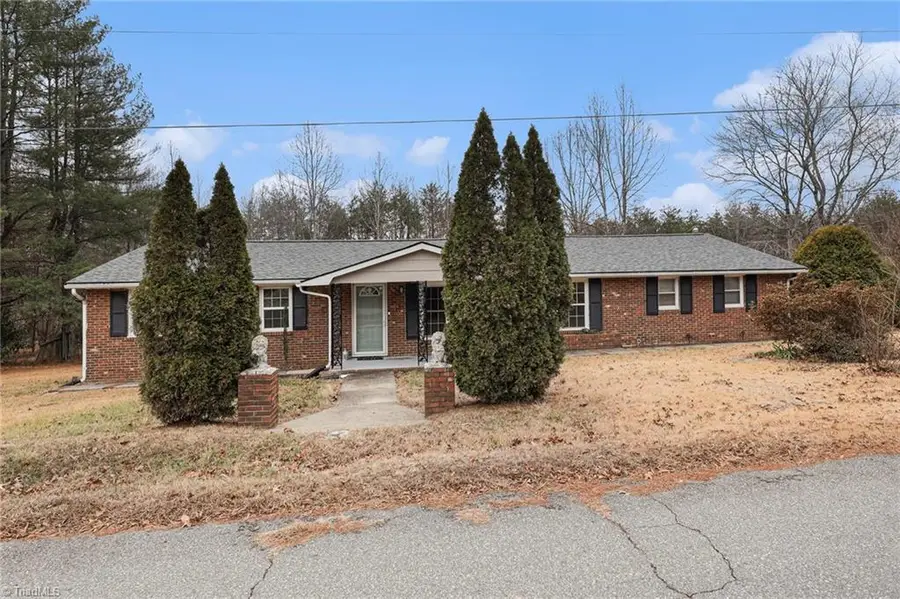 223 W Matthews Street, Stoneville, NC 27048 - Image #3