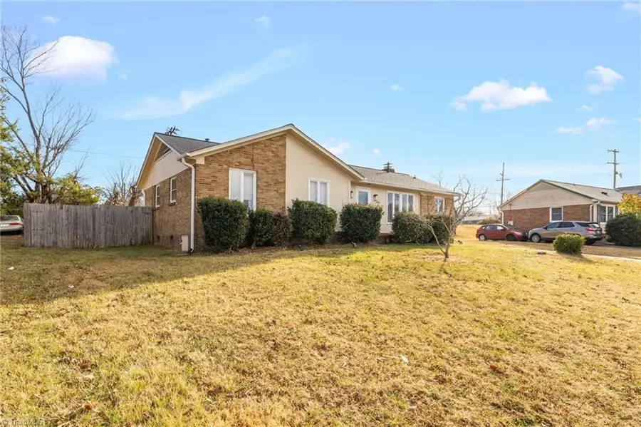 1402 Wayside Drive, Greensboro, NC 27405 - Image #2