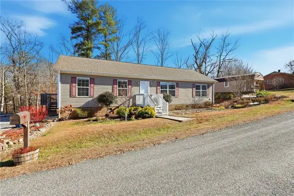 220 Circle Street, Millers Creek, NC 28651