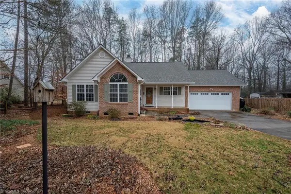 1609 Underpass Road, Advance, NC 27006