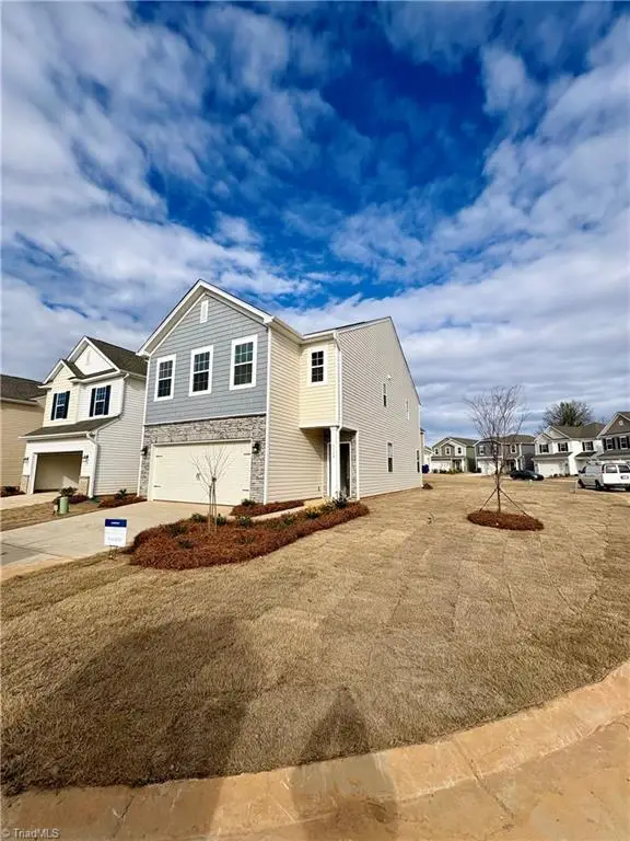 5319 Amaryllis Way, Winston-Salem, NC 27104