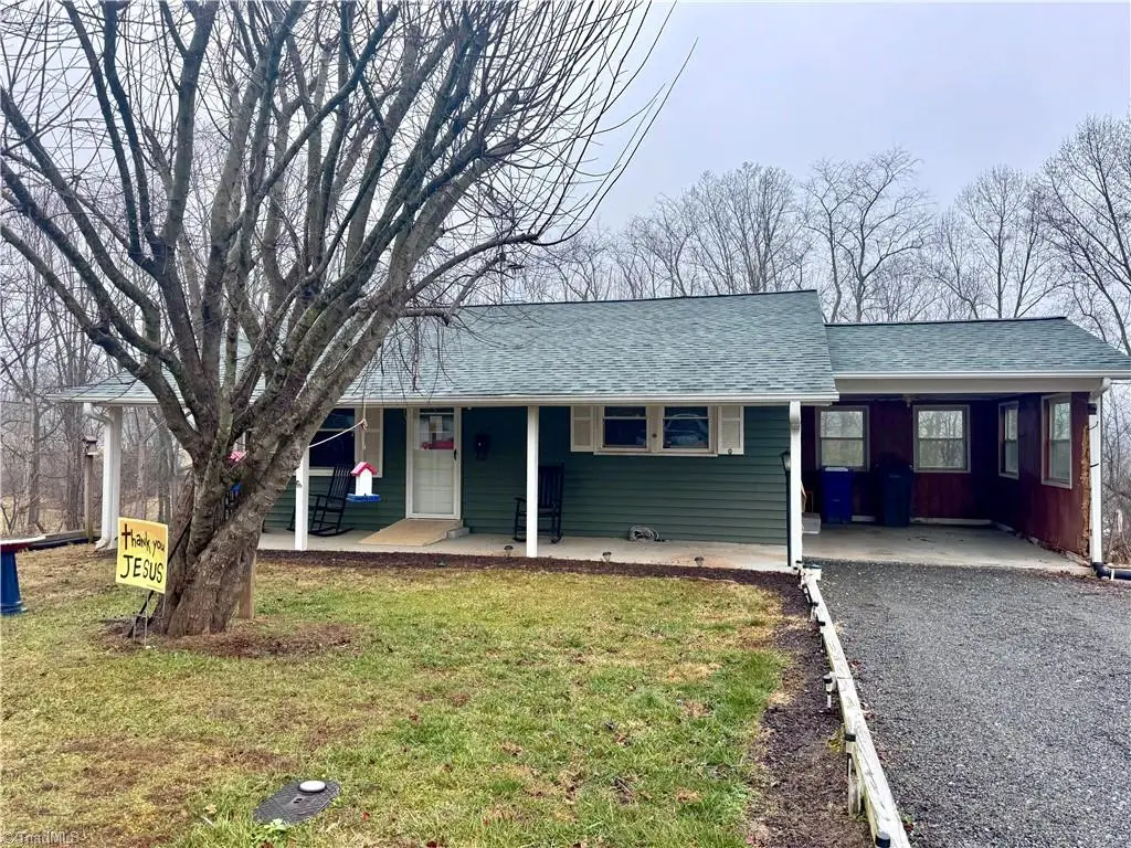 105 Pine Street, Jonesville, NC 28642 - Image #1