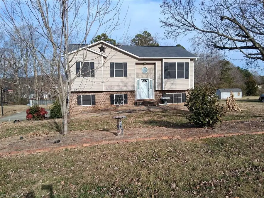 1034 Kentland Drive, King, NC 27021 - Image #2