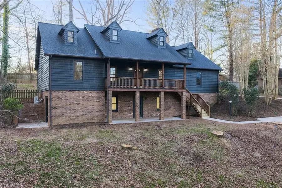 484 Raven Oak Drive, Wilkesboro, NC 28697 - Image #3