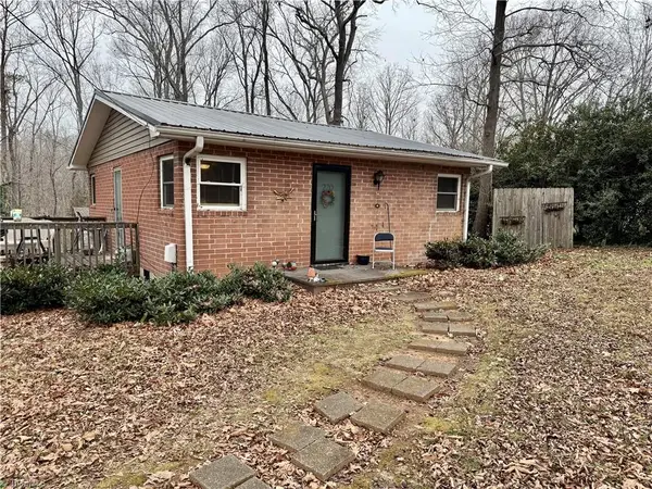 220 Curry Road, High Point, NC 27265