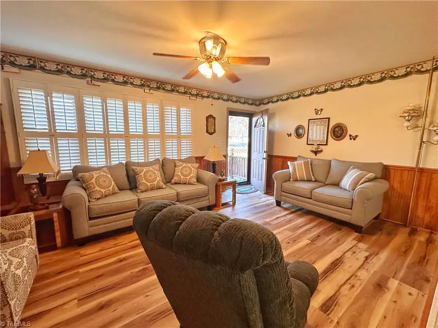 2924 Swallow Road, Reidsville, NC 27320 - Image #3