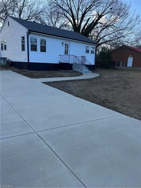 609 Phillips Street, Burlington, NC 27217 - Image #2