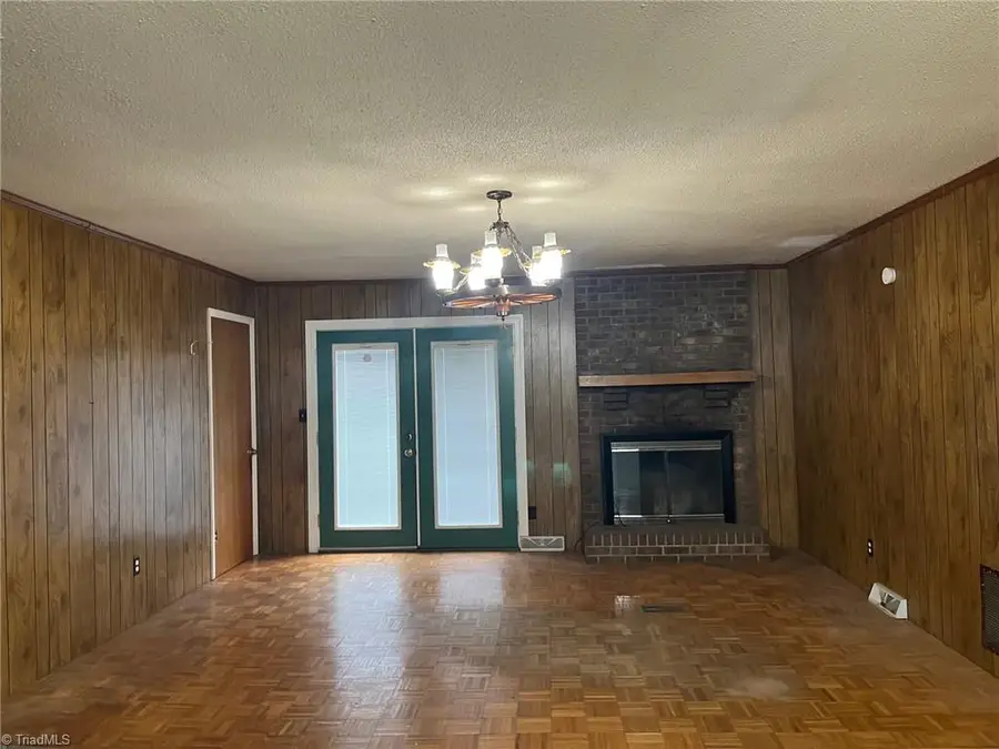 6740 Doral Drive, Tobaccoville, NC 27050 - #3