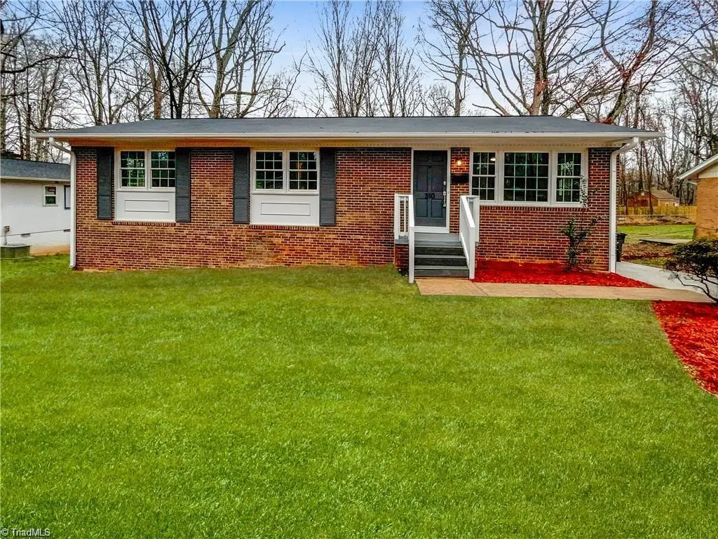 310 Foxcroft Drive, Winston Salem, NC 27103 - Image #1