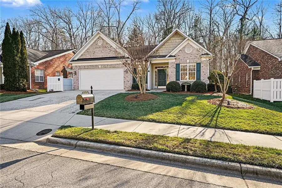 126 Heritage Hill Drive, Jamestown, NC 27282 - Image #2