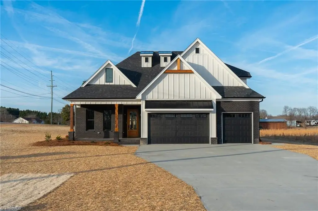 117 Hanes Lane, Lexington, NC 27295 - #1