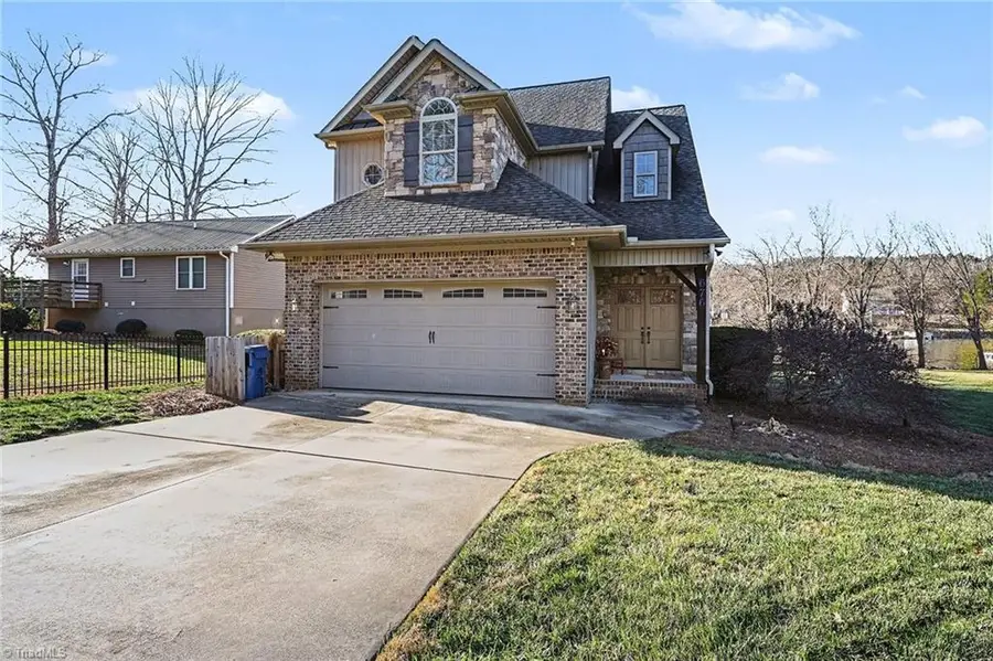 676 High Rock Shores Drive, Lexington, NC 27292 - #3