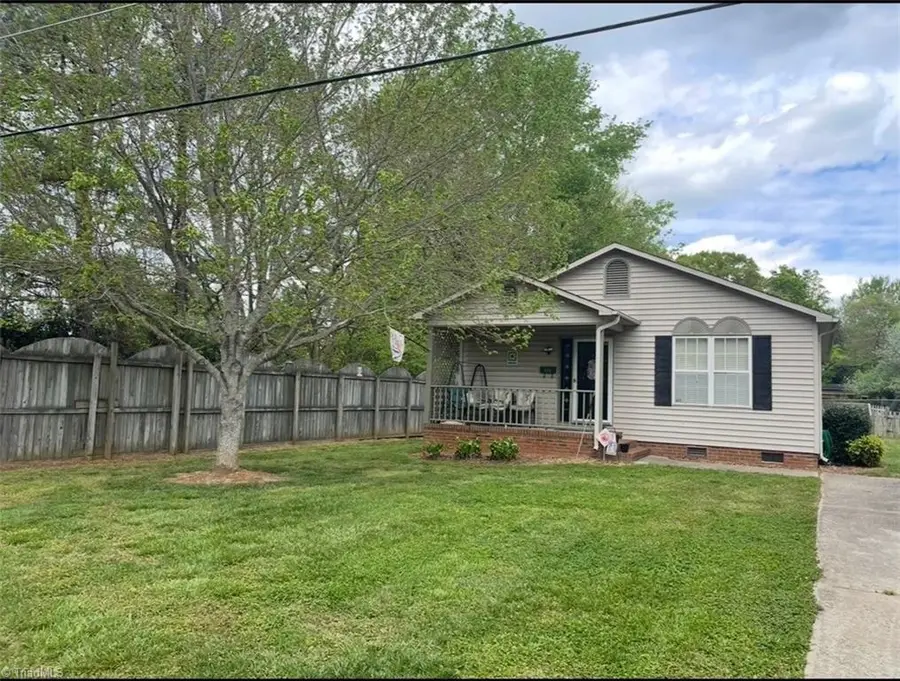 111 Seward Avenue, High Point, NC 27265 - Image #2