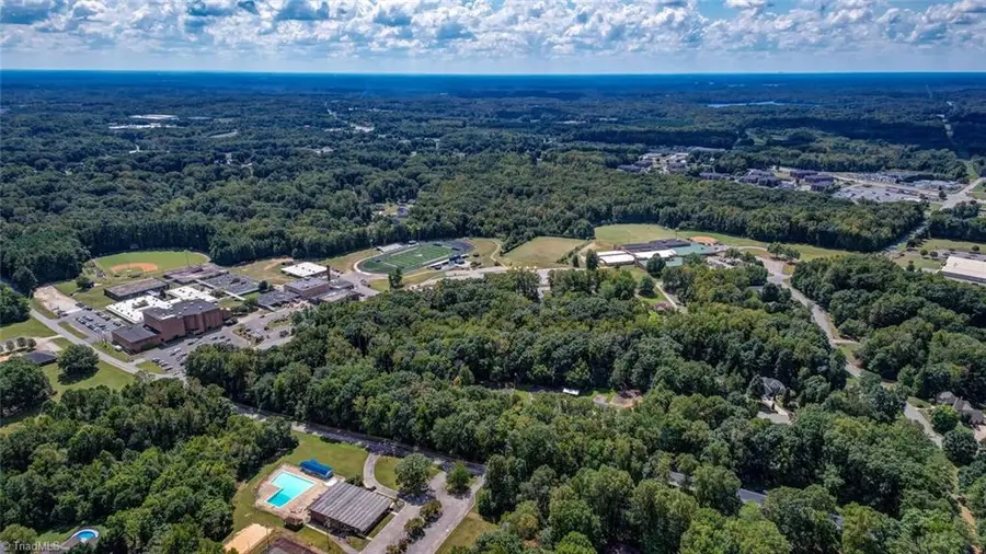 1015 Cypress Drive, Reidsville, NC 27320 - Image #3