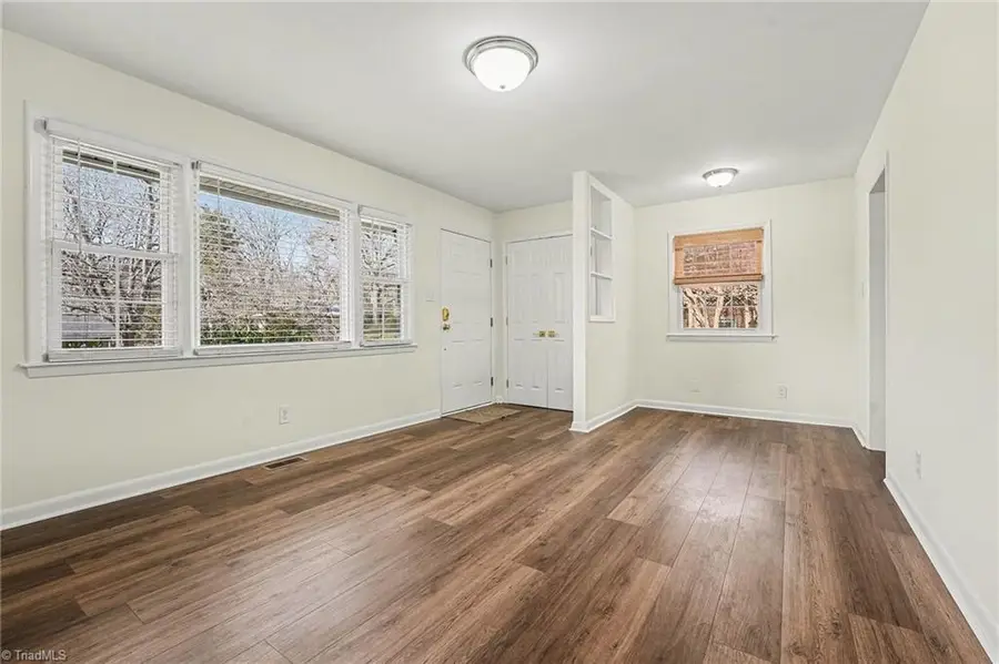 2702 Lilac Drive, Greensboro, NC 27408 - Image #3