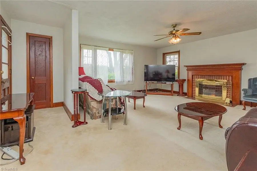 3878 Nc Highway 772, Walnut Cove, NC 27052 - #3