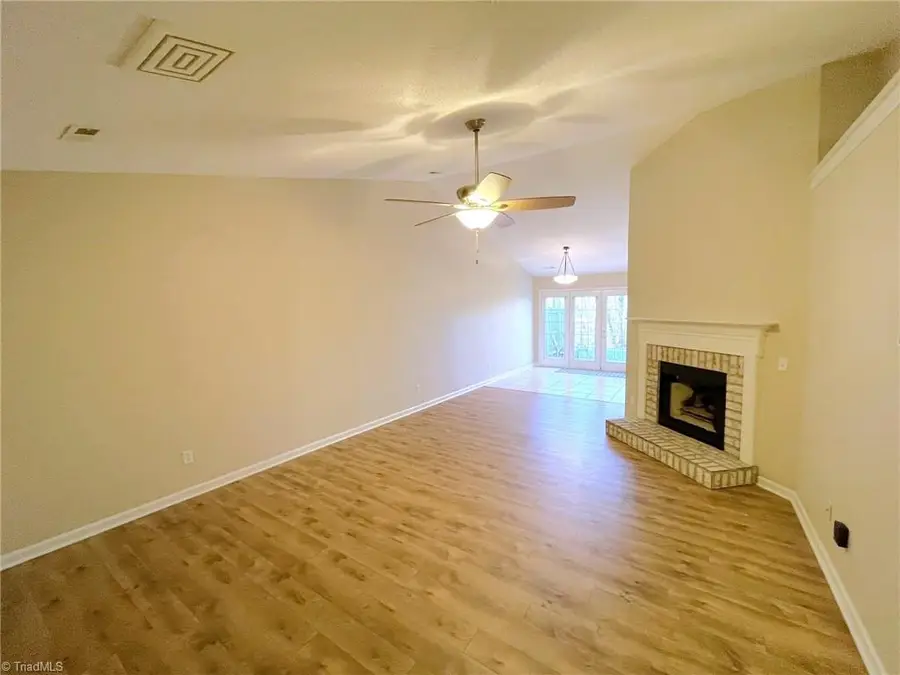 3123 High Bridge Circle, Jamestown, NC 27282 - Image #2