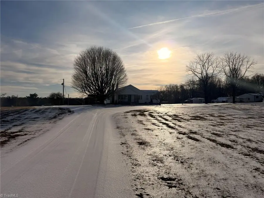 6600 Windsor Road, Hamptonville, NC 27020 - #2