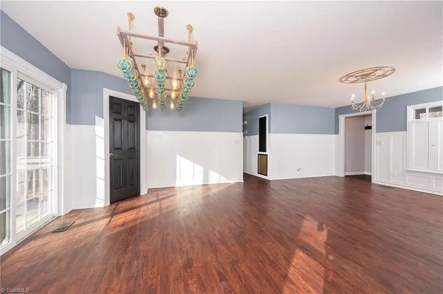 298 Apache Drive, Wallburg, NC 27107 - Image #3