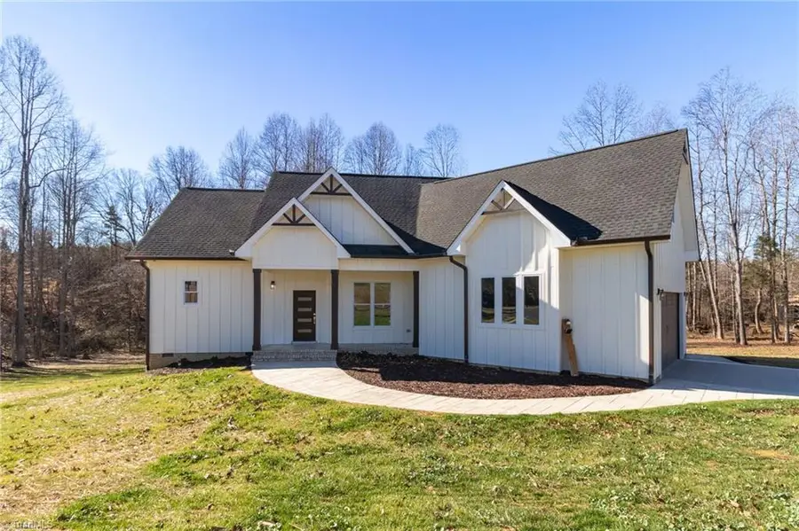6835 Kelly Coltrane Drive, Randleman, NC 27317 - Image #2