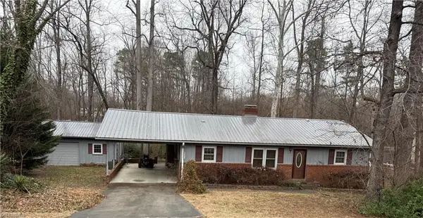 163 E Meadow Road, Thomasville, NC 27360