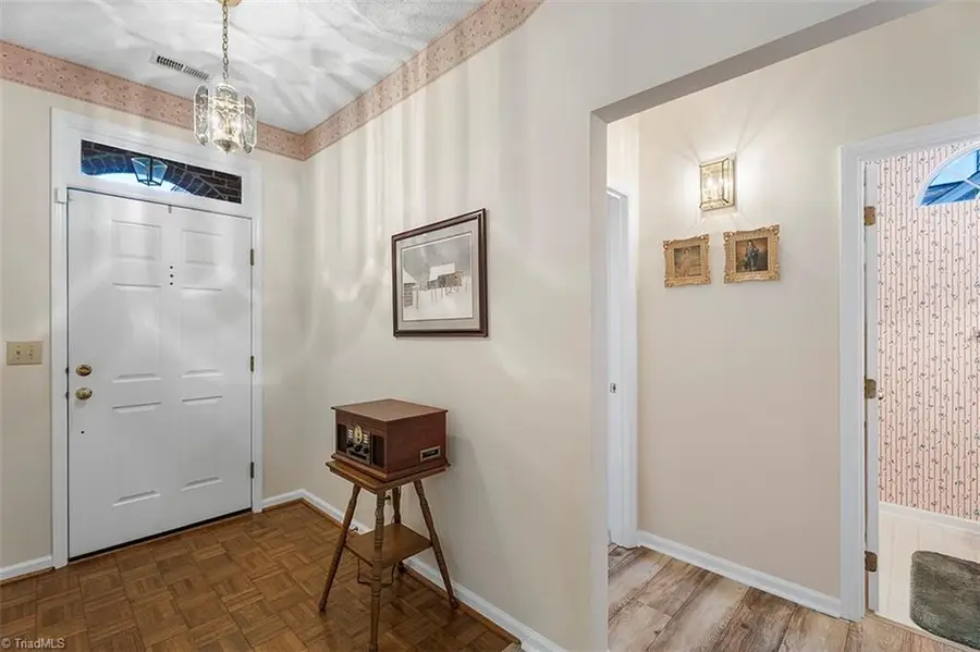 2836 Wynfield Crossing Lane, Winston Salem, NC 27103 - Image #2