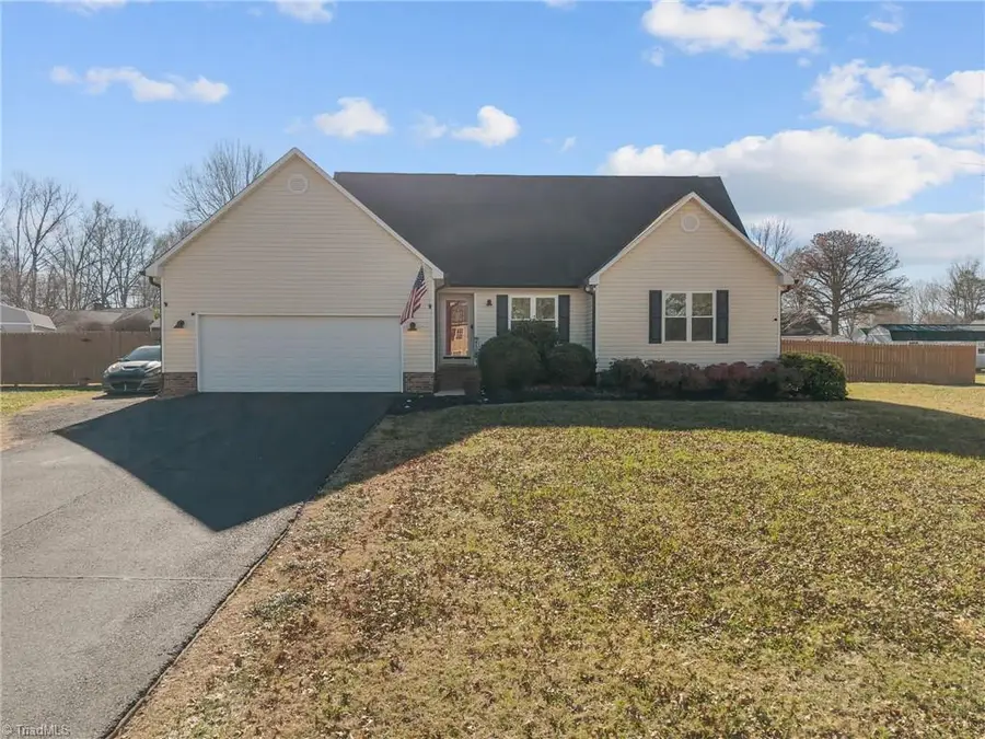 245 Castle Keep Road, Salisbury, NC 28146 - #2