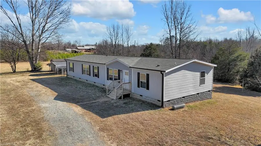 3260 Brownwood Drive, Climax, NC 27233 - Image #2