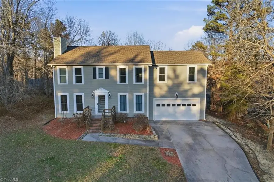 156 Cedar Bluff Court, Thomasville, NC 27360 - Image #2