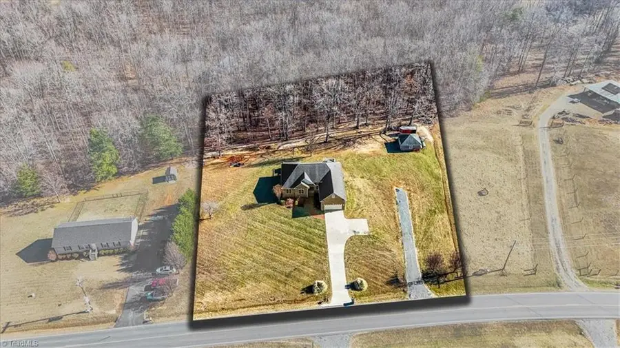 737 Sandy Cross Road, Reidsville, NC 27320 - Image #3