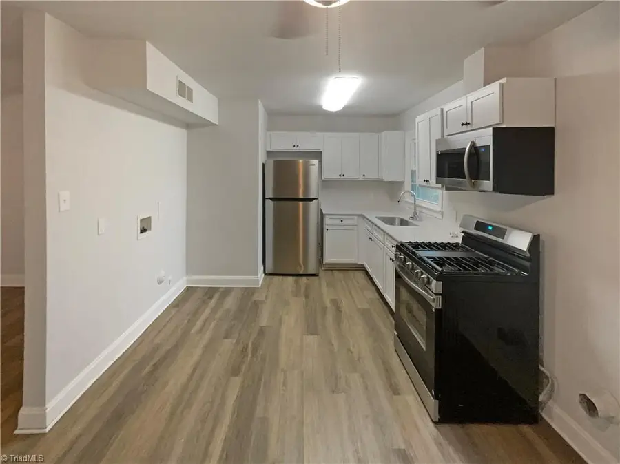 4043 Larkspur Place, Winston Salem, NC 27105 - Image #2